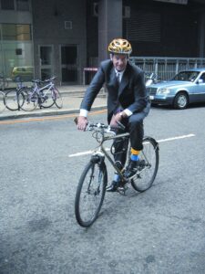 Jon Snow bike (from Twitpic)