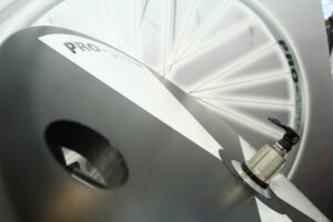 Pro-lite disc wheel