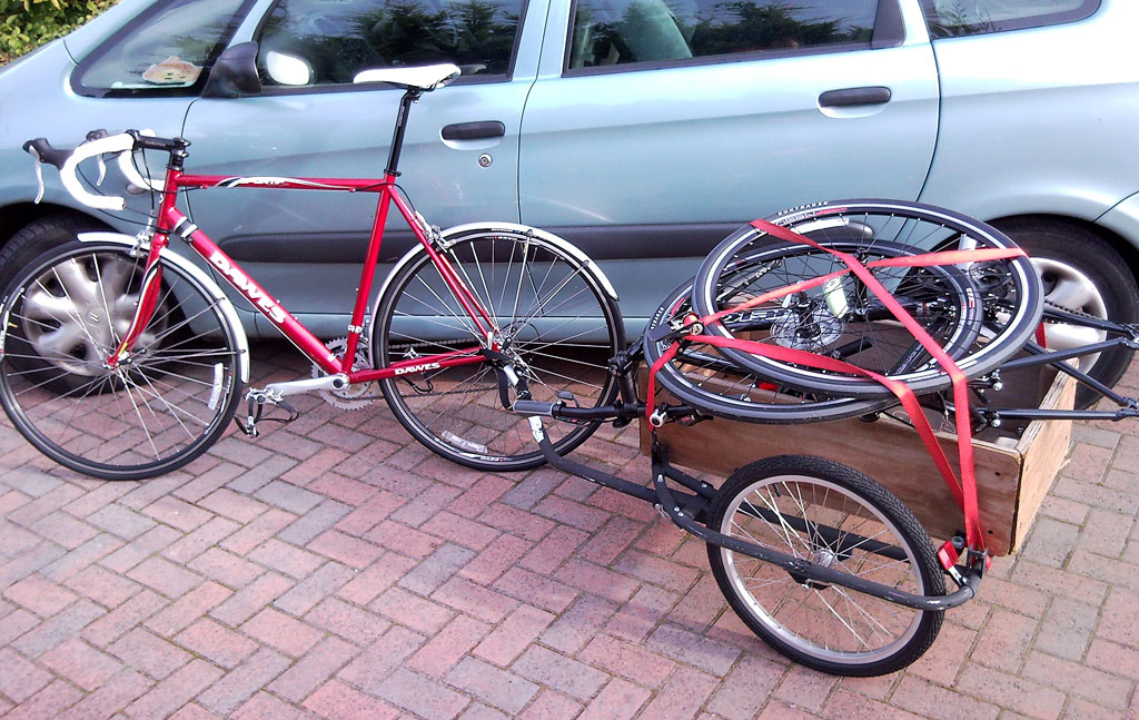 Bike trailer with bike in it