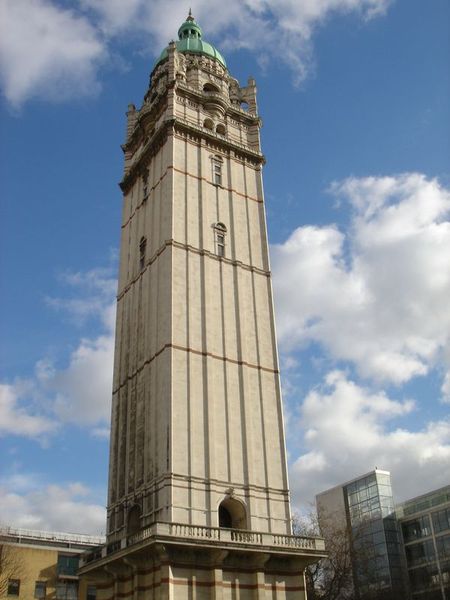 Imperial College – Queen’s Tower.jpg