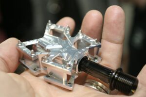 KCNC Knife pedal - 150g a pair