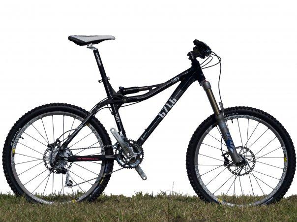 Pronghorn PR6 LT trail bike.