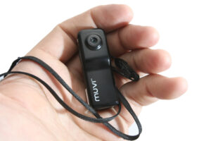 Muvi DV camera