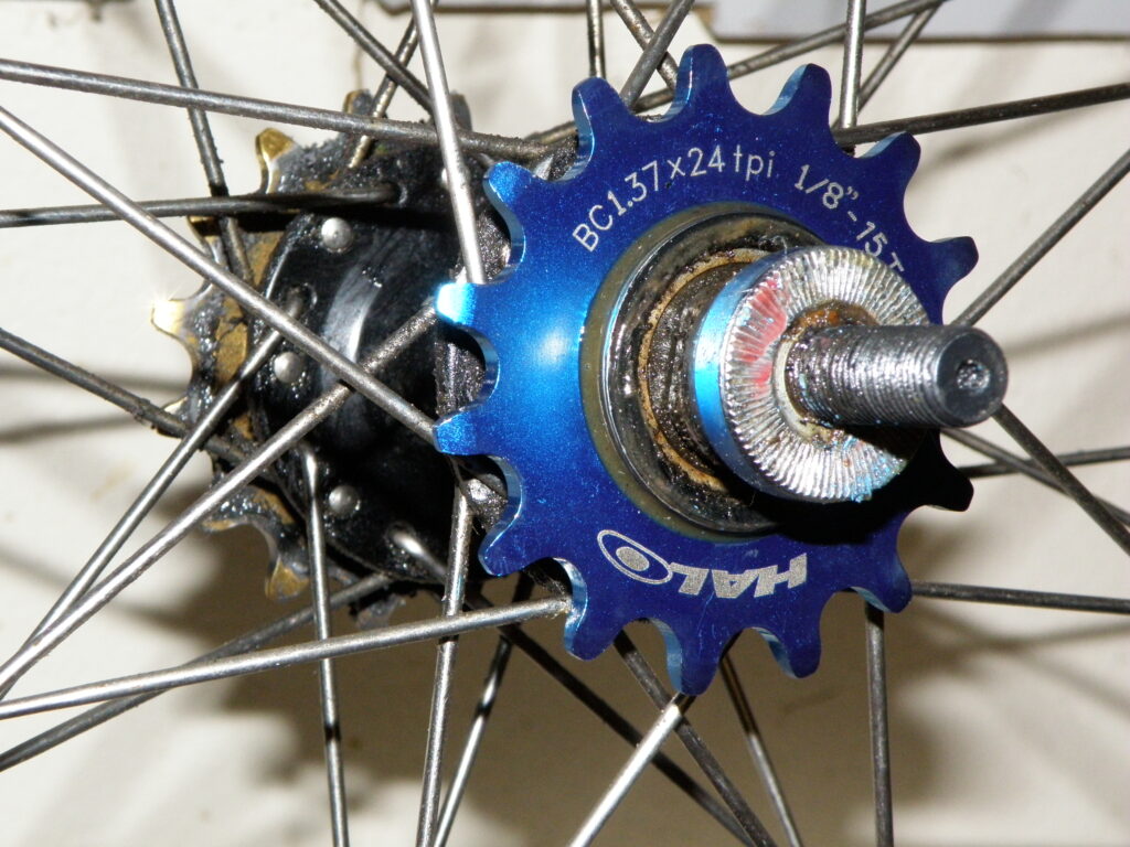 Halo Track Sprocket in situ