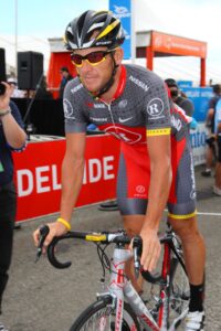 TDU 2010 0009_Armstrong_Start_Stg5_cj_©Photosport International