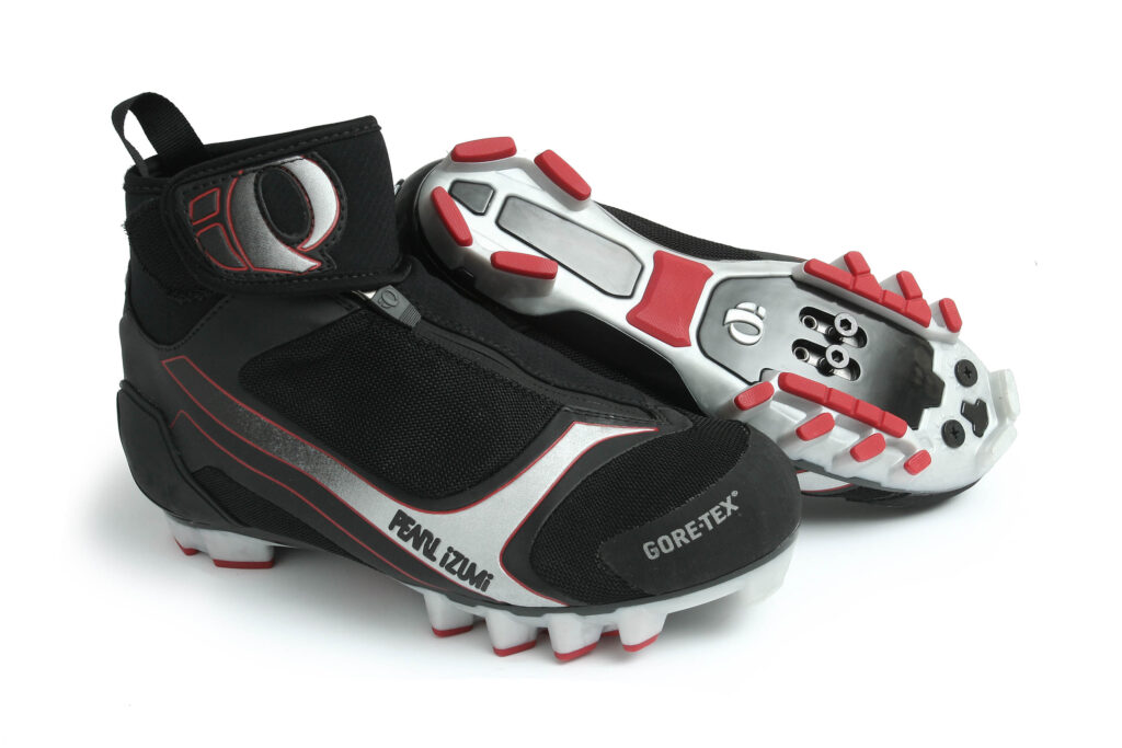 Pearl Izumi Barrier GTX boot