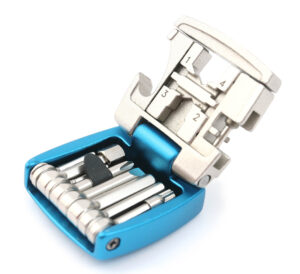 Knog 20 function multitool open
