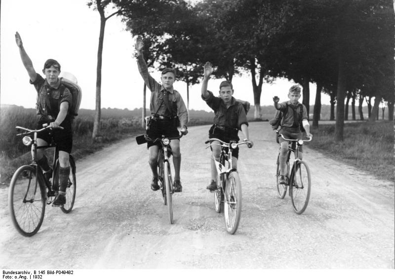 hitler youth.jpg