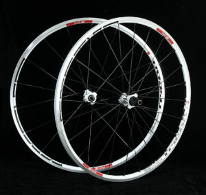 DT Swiss Tricon wheels