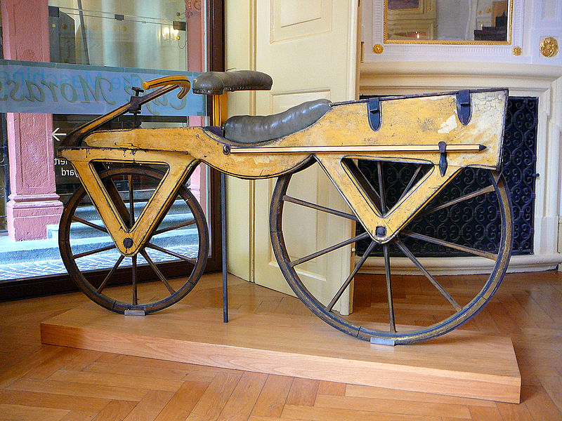 Draisine (copyright Gun Powder Ma:Wikimedia Commons).jpg