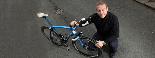 Sir Chris Hoy pothole.jpg