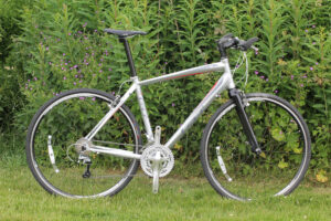 GT Tachyon 1 - full bike