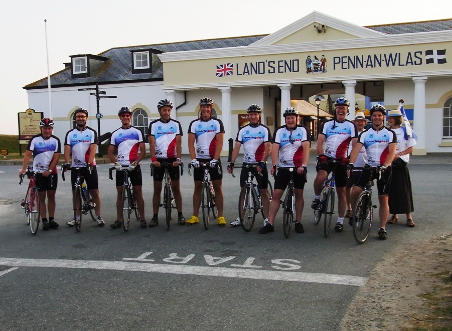 TRAT 2010 team at Land’s End