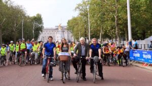 Sky Ride London 2009 (picture credit Sky Ride).jpg