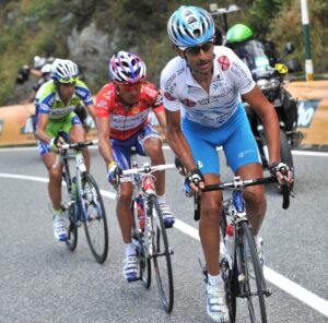 Ezekiel Mosquera attacks in Stage 11 of the 2010 Vuelta (copyright Unipublic:Graham Watson)