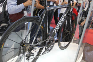 Felt F1 - full bike