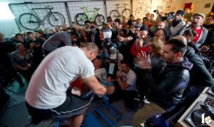 Rollapaluza in Brussels – including winner Arnaud Dubois (white t-shirt) (photo: Vincent Rocher)