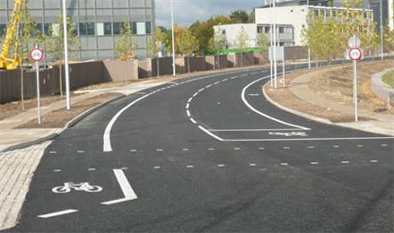 Addenbrooke’s access road, courtesy Cyclestreets.net_.jpg