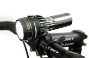 Supernova Airstream light - mounted