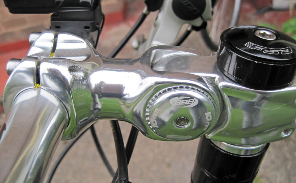 BBB High Six adjustable stem 2