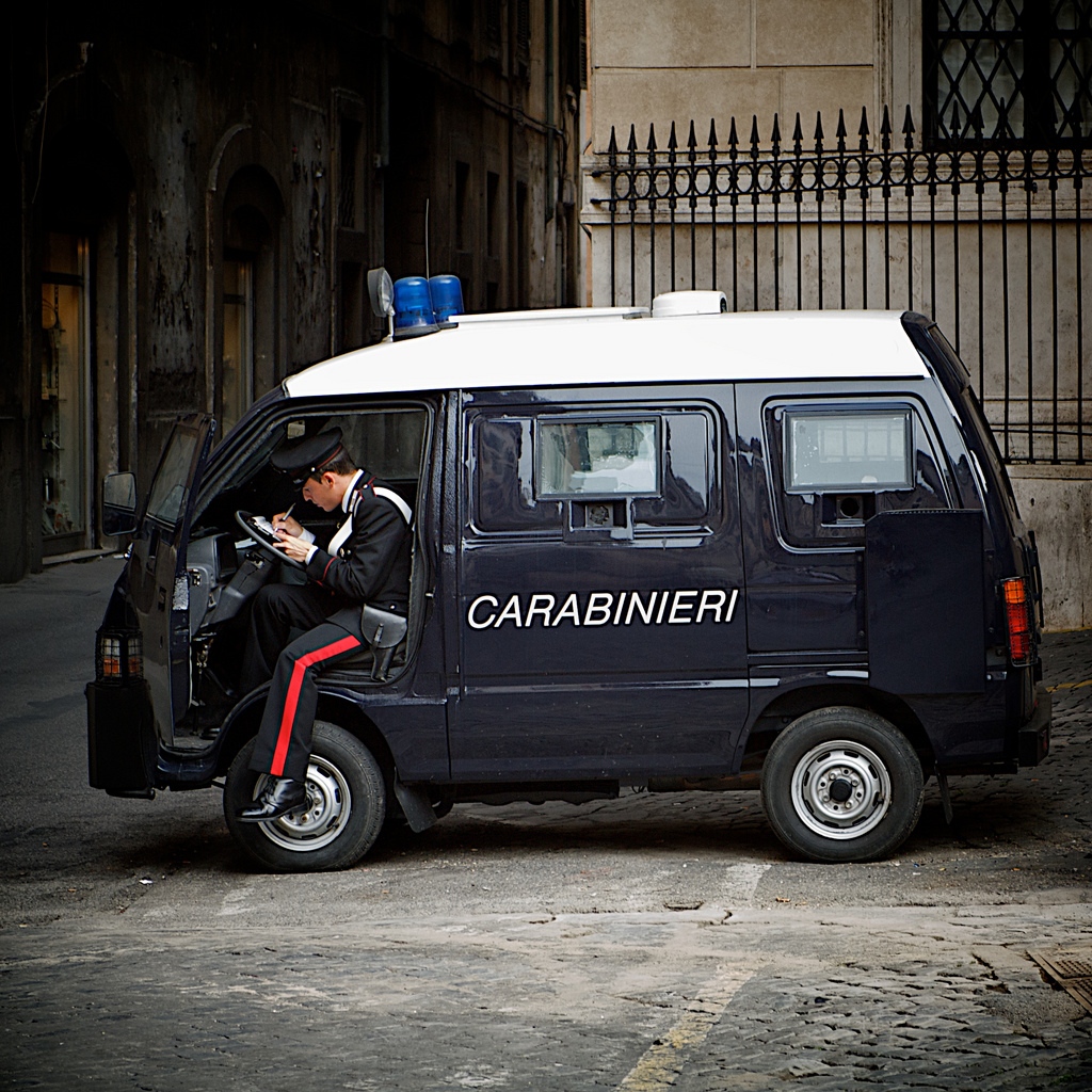 Carabinieri © Simon MacMichael.jpg