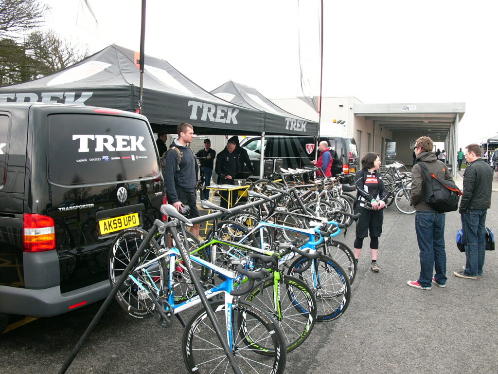 Evans Cycle Show
