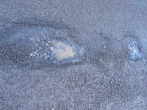 Pothole.jpg