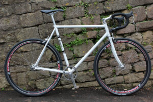 Traitor Luggernaut 3spd full bike.jpg