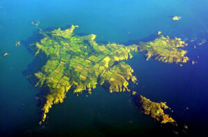 Sark pic by Philip Capper.jpg