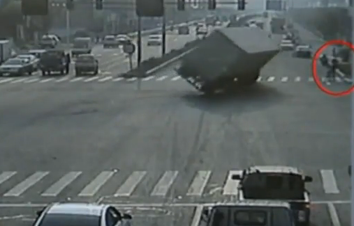 Wenling lorry crash 1.png
