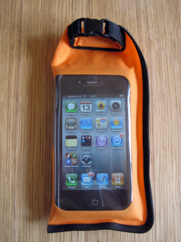Aquapac iPhone case front.JPG