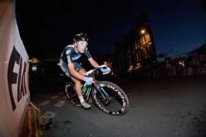 Alex Dowsett wins the 2011 IG Markets London Nocturne.jpg