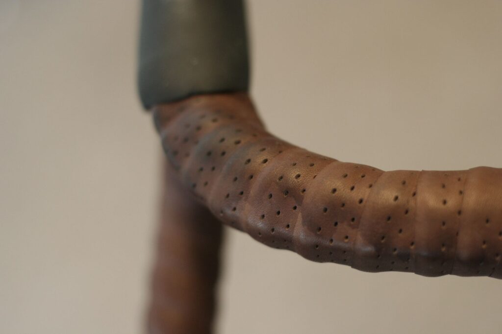 Brooks leather bar tape – wrap and water marks