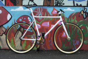 Milk Bikes Bullet full bike.jpg