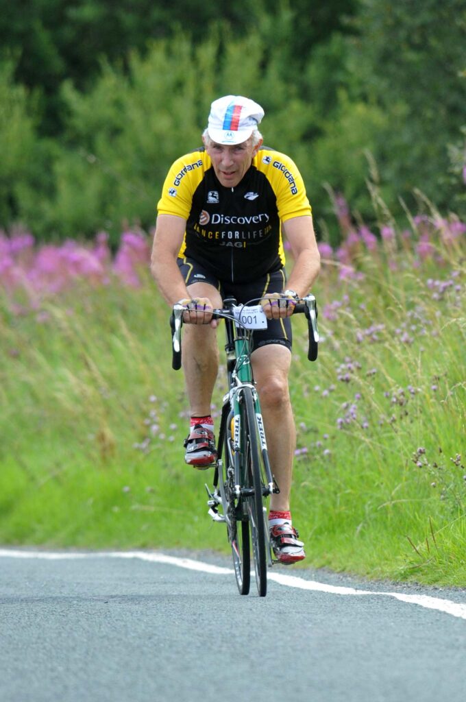 Phil Liggett.jpg