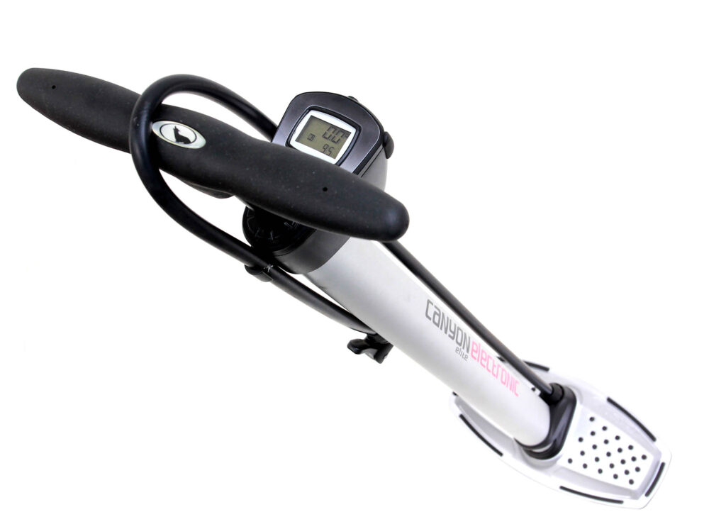 Canyon Elite Electronic track pump