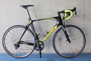 Giant TCR Advanced 2012 full bike.jpg