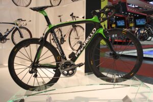 Pinarello Dogma Di2 Sky Green.jpg