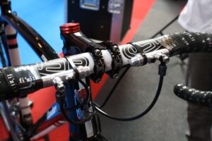 USE Hydraulic brake converter road levers