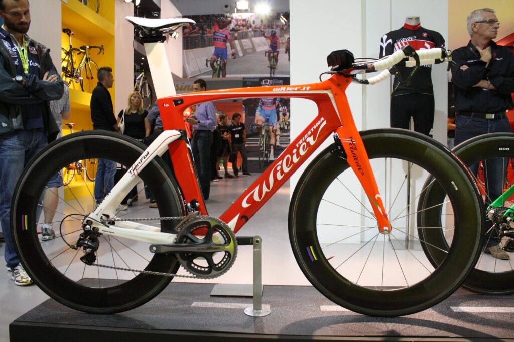 Wilier Twin Foil 01.jpg