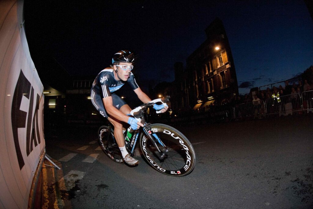 Alex Dowsett wins the 2011 IG Markets London Nocturne.jpg