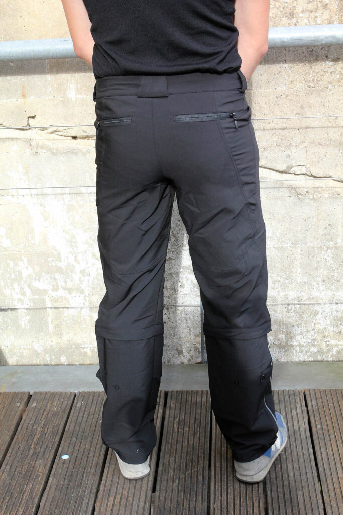 Showers Pass Hibrid Zip off pants rear