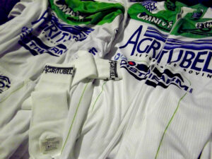 Agritubel Team Kit