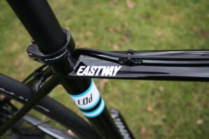 Eastway Rd 1.0d top tube detail