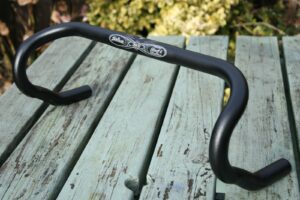 Salsa Moto-Ace Short’n’Shallow bars