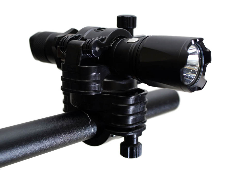 Fenix TK15 and mount