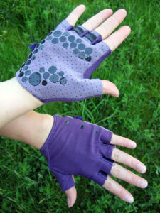 Ana Nichoola Naked Hand Fingerless Glove