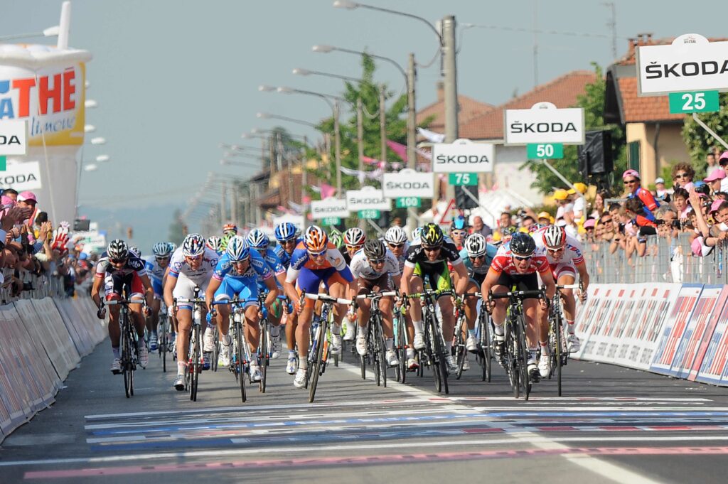 Giro 2012 S13 Mark Cavendish wins in Cervere (Fabio Ferrari – LaPresse – RCS Sport)