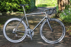 Van Nicholas Aquilo - full bike
