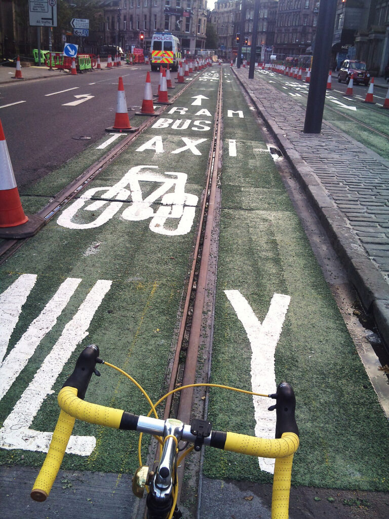 Princes Street cycle lane picture credit – Magnificent Octopus Flickr_Creative Commons